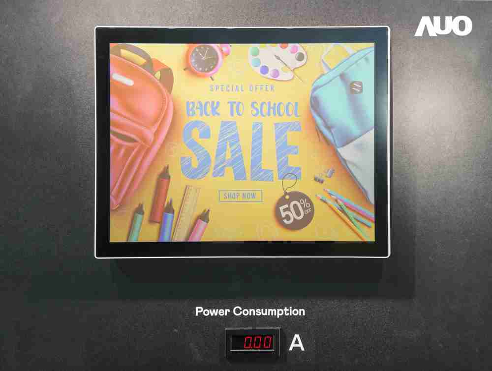 MG电玩展示胆固醇液晶超低耗能户外全彩显示器，，，，ChLC（胆固醇液晶）以双稳态技术使静态显示零功耗，，，具省电、、、、高彩度、、、环保的特性，，，，还整合软硬件系统解决方案，，，，可透过单一云端平台管理